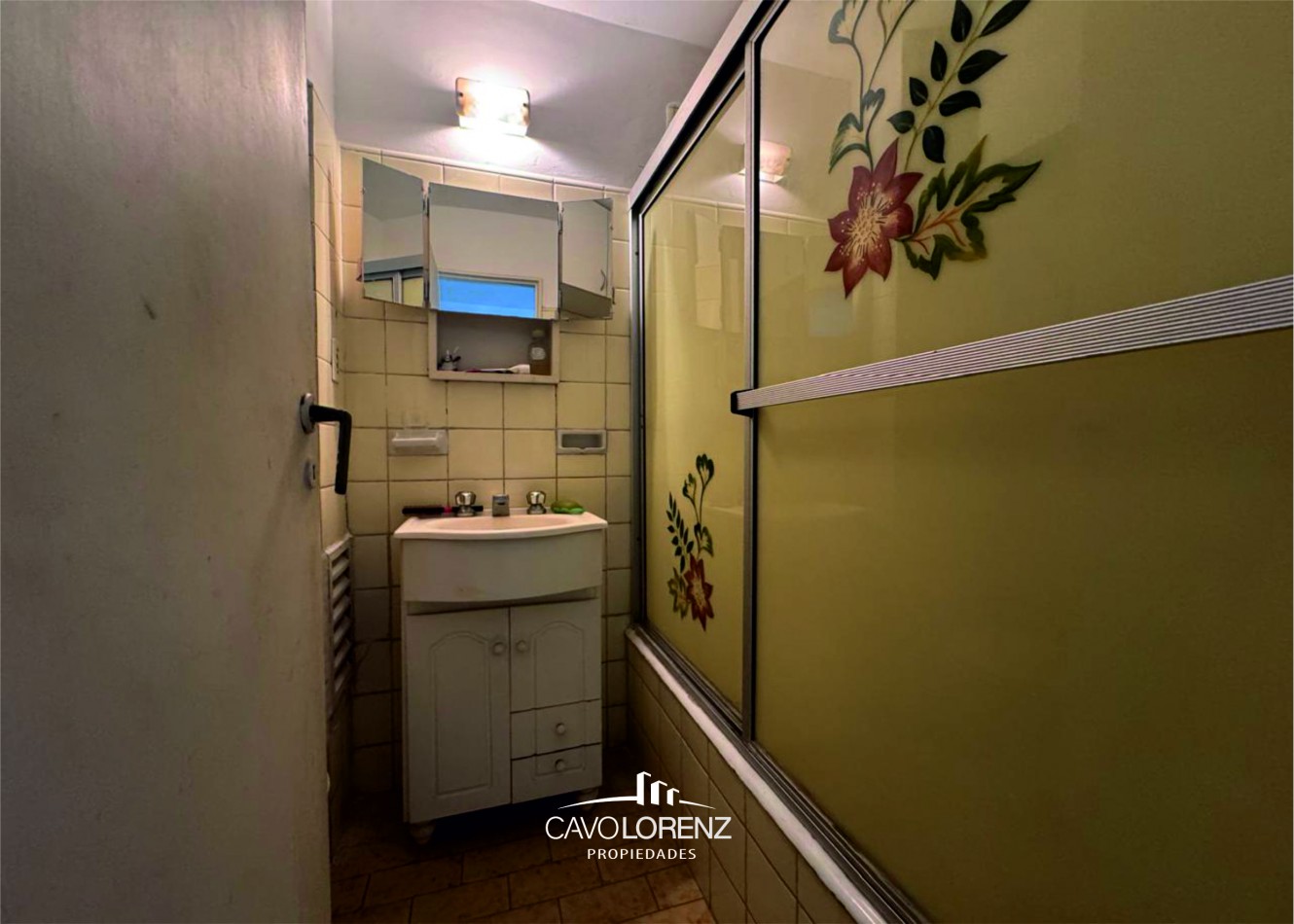 Brown 1783 -  Comodo departamento de 1 ambiente y medio a la calle