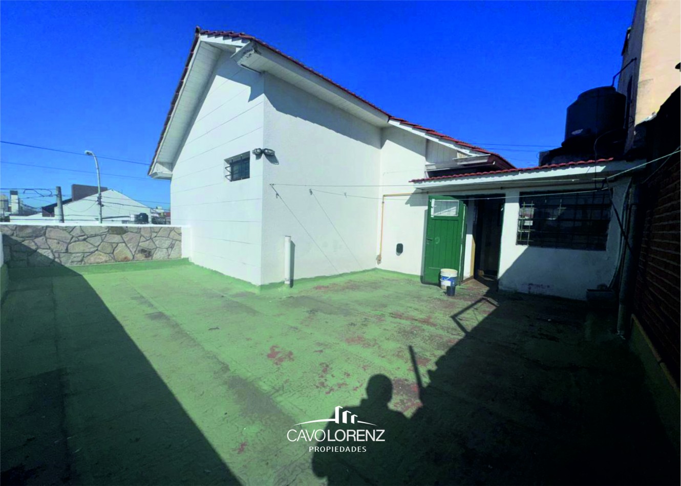 San Jose -Dorrego 3609 - Chalet 5 ambientes con garaje y terraza