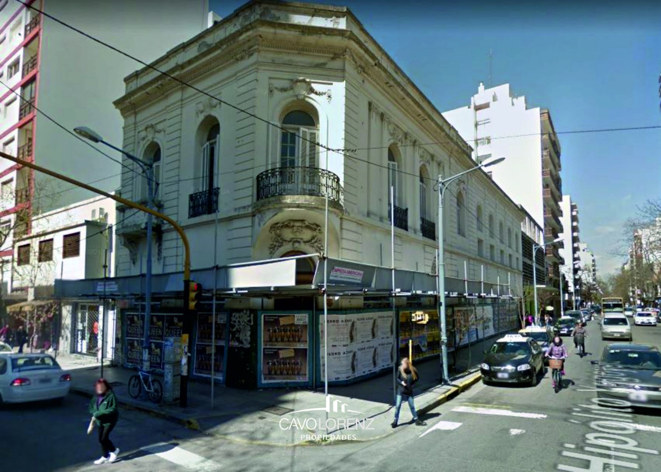 Magnifico Local comercial en Hipolito Yrigoyen y Belgrano