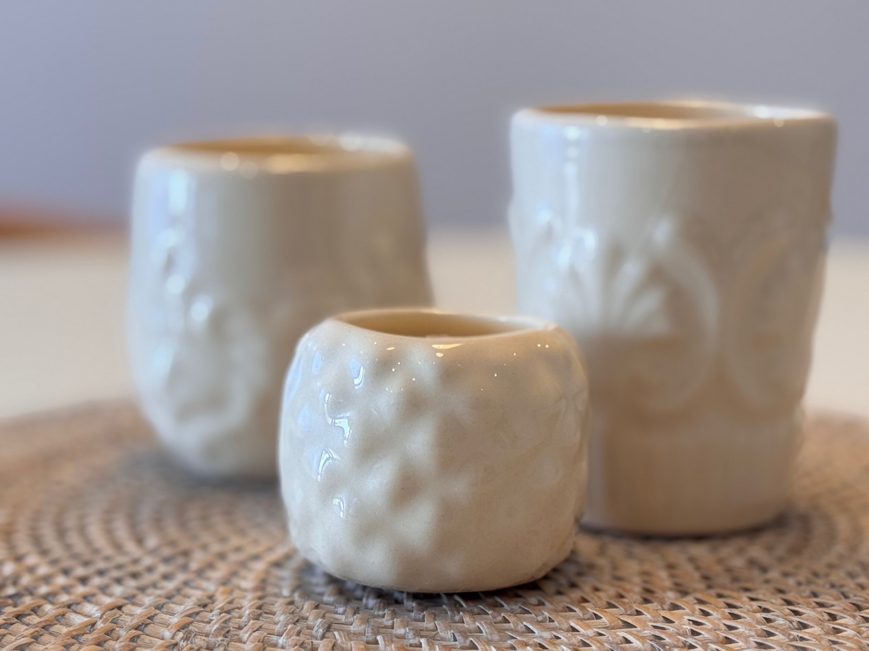 Playa Grande -Saavedra 279 - Alquiler temporario-Exclusivo Dpto 2 Amb.c/Cochera y balcon  a la calle  - SOLO P/ADULTOS