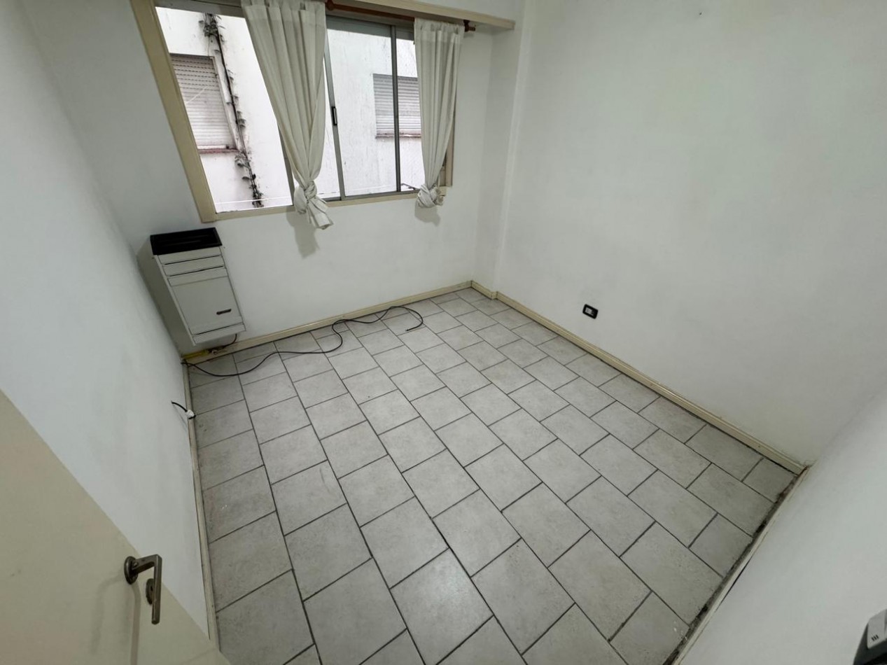 Las Heras 2370 -  Dep. dos ambientes interno