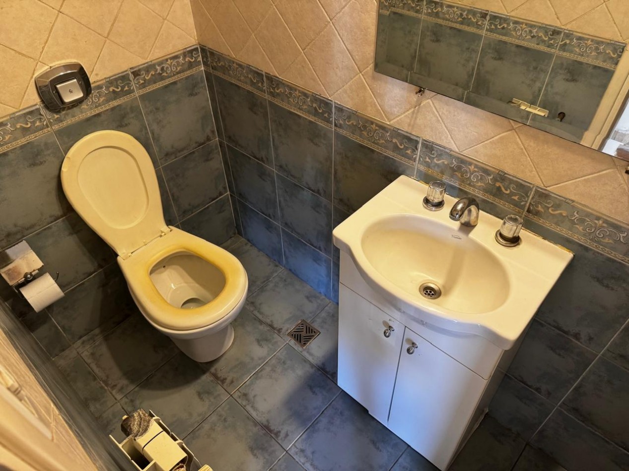 Alquiler - Alvarado 1983 - Alquiler de chalet de 3 ambientes con garaje para 2 dos autos y parrilla