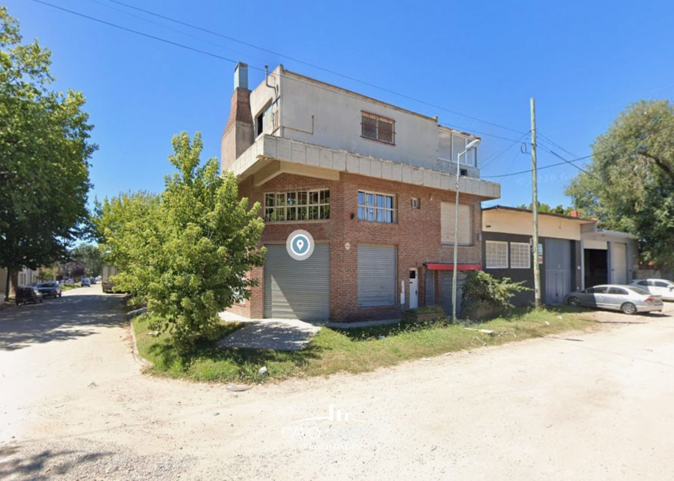  Victoriano Montes 1102 - Excelente Galpon con oficina en esquina - SE ACEPTA MENOR VALOR