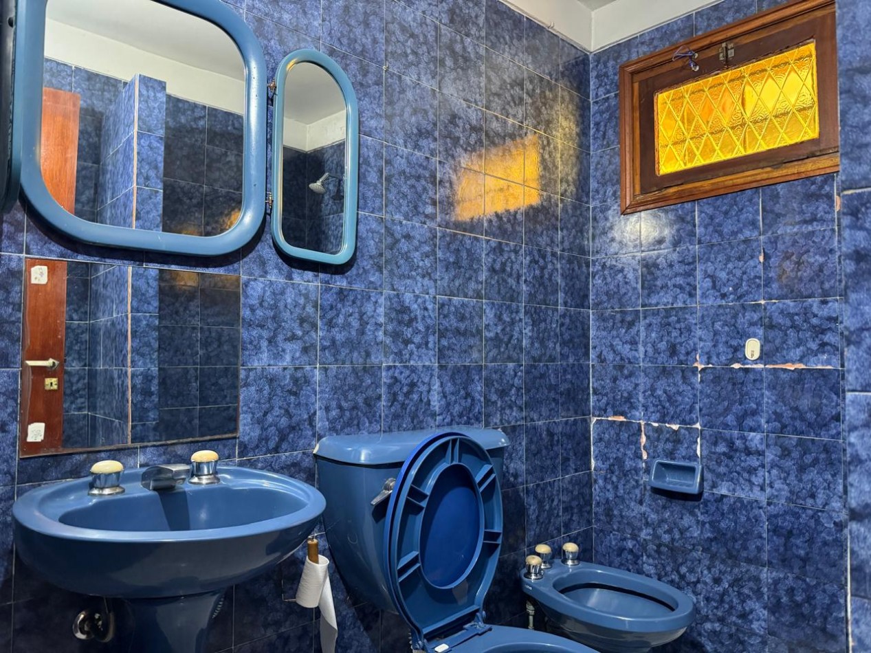 Alquiler - Benito Lynch 1609 - Hermoso PH de 2 amb. en esquina con garaje y patio