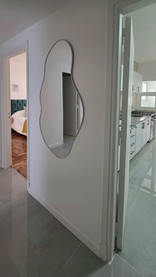 Entre Rios 2050 - Departamento 2 Amb. al Frente con dependencia y Balcon con vista lateral al mar 