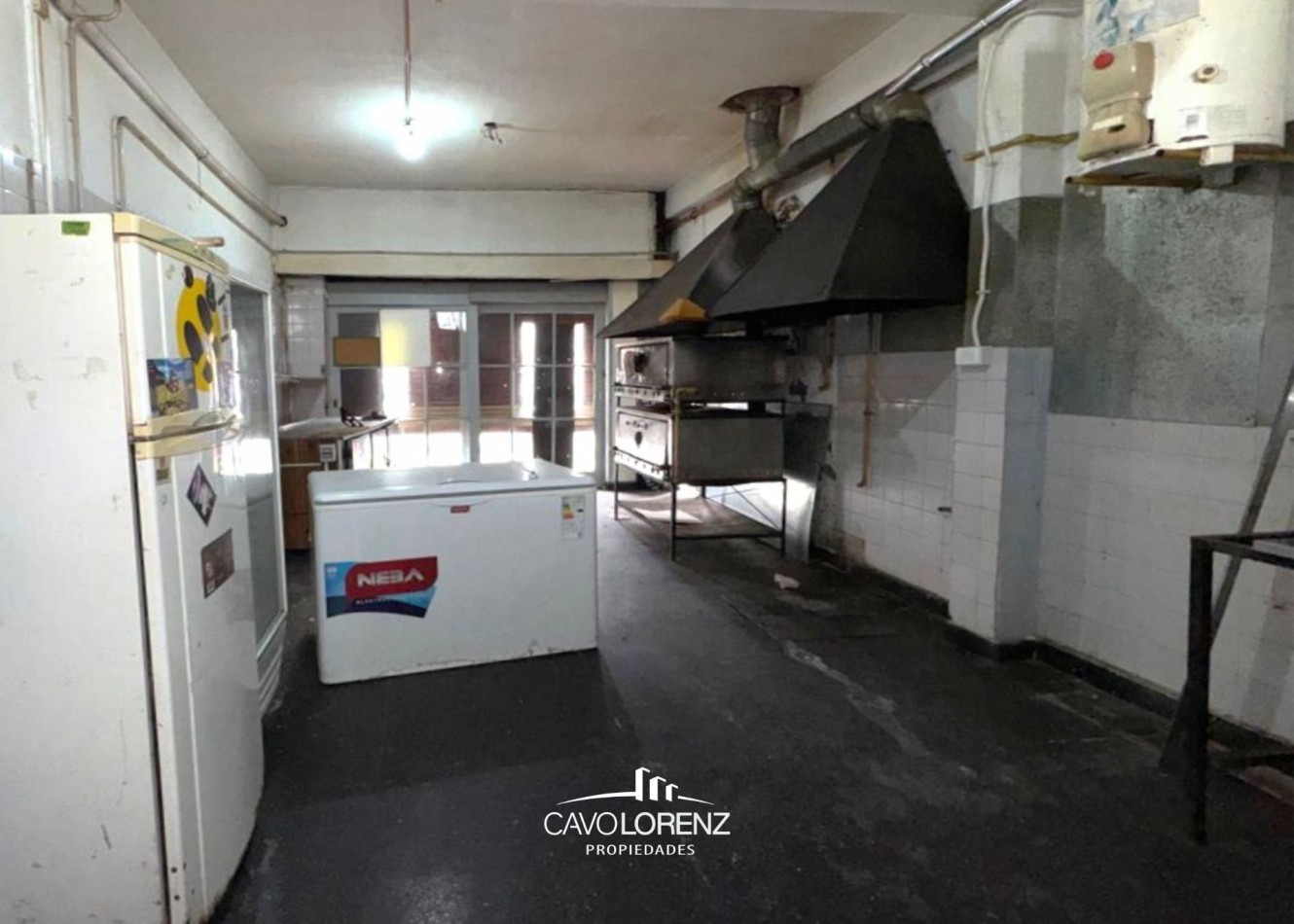Chauvin - Santa Fe 3890, esquina Formosa - Propiedad en block - Vivienda mas 2 locales
