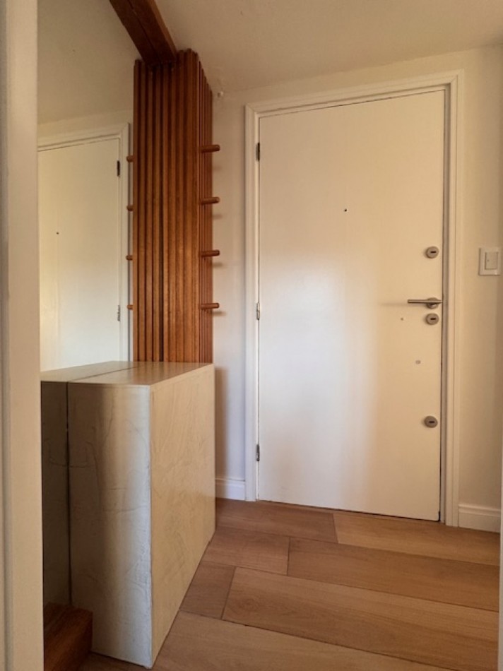 Playa Grande -Saavedra 279 - Alquiler temporario-Exclusivo Dpto 2 Amb.c/Cochera y balcon  a la calle  - SOLO P/ADULTOS