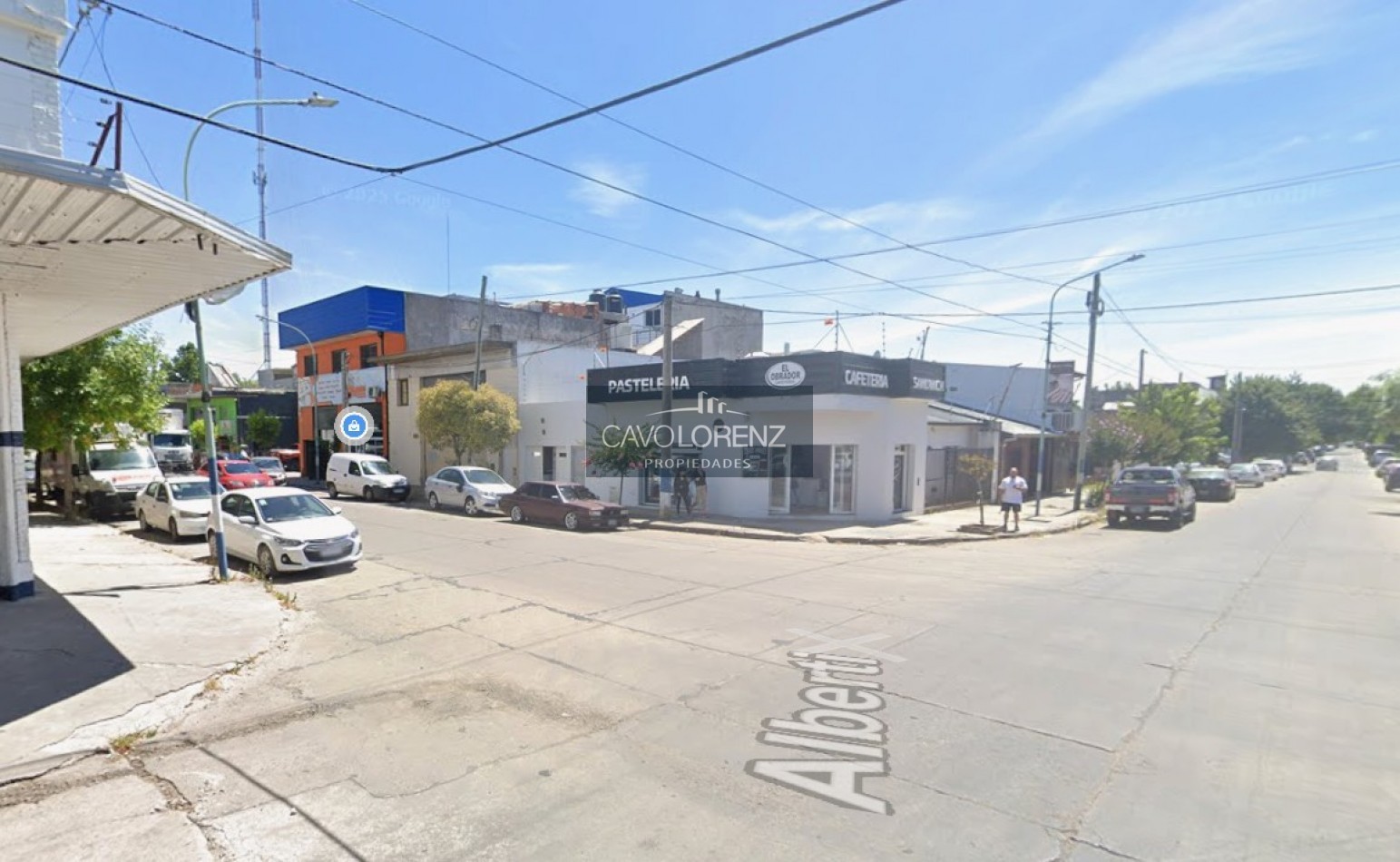 Alquiler -Victoriano montes 2584-  Local comercial mas vivienda de tres ambientes