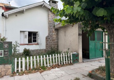 España 455 - PH de tres ambientes a la calle con garaje